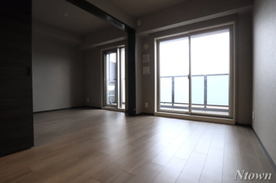 【居間・リビング】 | プレサンスロジェ名駅南 | おしゃれなリビングです