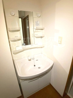 【洗面所】 | ジ・アパートメント荻窪Ⅲ