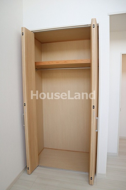 ラ・フェリオ鳴神の寝室|別部屋参考写真