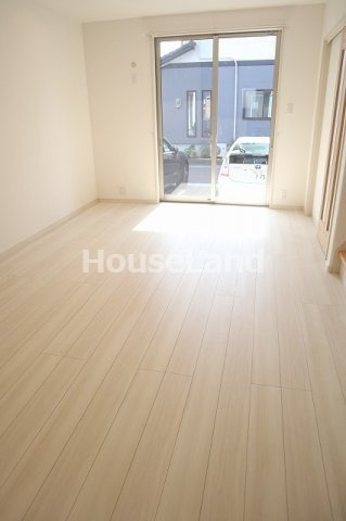 ラ・フェリオ鳴神の居間・リビング|別部屋参考写真