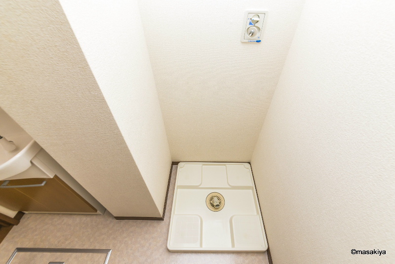 セジュール・シャノールの洗面所|室内洗濯機置き場