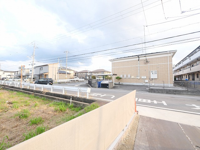 アプリコットⅣの周辺|床はフローリングです