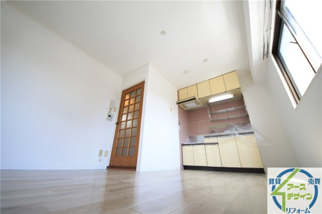 アンセルモ西明石の居間・リビング