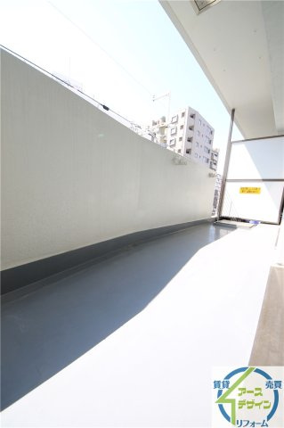 アンセルモ西明石のバルコニー