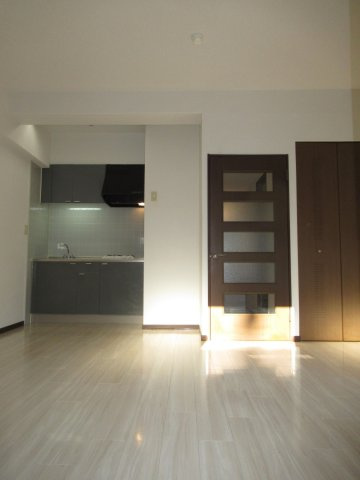 ラ・レジダンス・ド・西新の居間・リビング