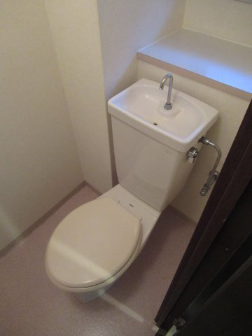 ラ・レジダンス・ド・西新の洗面所