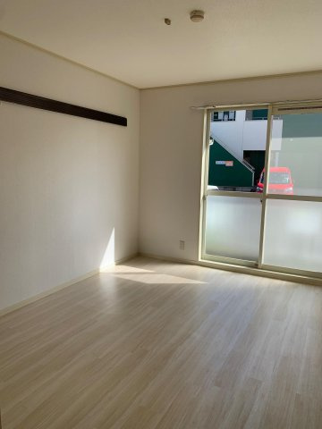 パークサイドハイムの居間・リビング