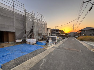 【外観】 | LiveleGarden守山区笹ヶ根全３棟【仲介手数料無料　吉根小　吉根中】 | 今すぐのご案内可能です！→  0120-336-922　までお気軽にお問い合わせください。