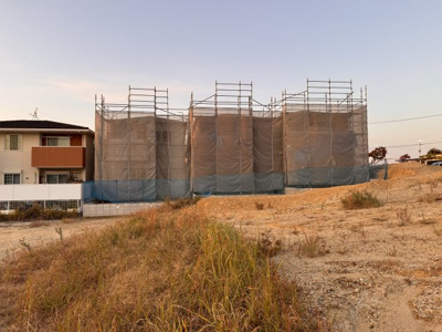 【庭】 | LiveleGarden守山区笹ヶ根全３棟【仲介手数料無料　吉根小　吉根中】 | LINEから簡単お問合せ可能！
友達検索で@nqk7328tです！。