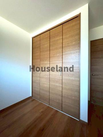 ルピナス・コートの洋室