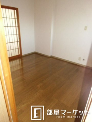 【居間・リビング】 | ハイツコトブキ