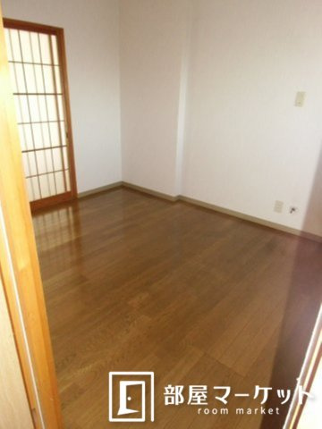 【居間・リビング】 | ハイツコトブキ