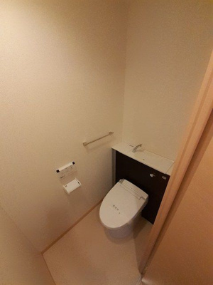 【トイレ】 | アイスバーグ | トイレ