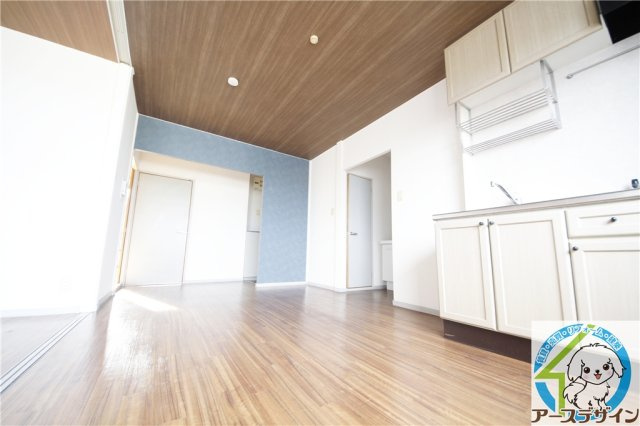 サンビレッジ吉川A棟の居間・リビング|※類似写真