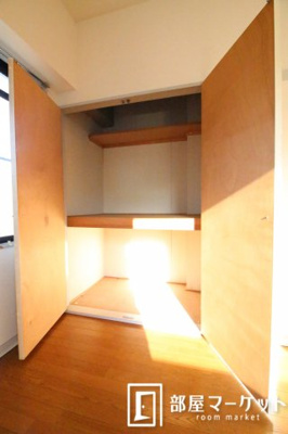 【収納】 | 日高ビル