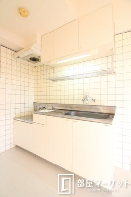 【居間・リビング】 | 日高ビル