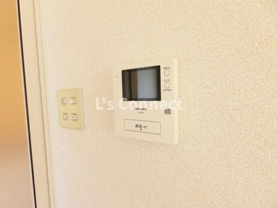 【セキュリティ】 | パークサイド・ケイＢ | 突然の来客もＴＶモニターホンでしっかり確認。