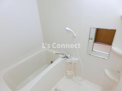 【浴室】 | パークサイド・ケイＢ | 追焚き機能付きのお風呂。