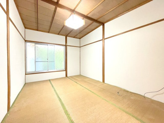 【和室】 | 四条畷市南野2丁目　オーナーチェンジ中古テラス | 現在は洋室