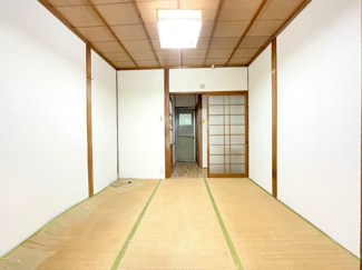 【和室】 | 四条畷市南野2丁目　オーナーチェンジ中古テラス | 現在は洋室