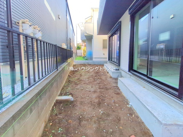 所沢市北中1丁目　新築戸建　の庭