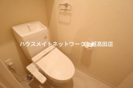 サニーガーデンのトイレ|温水洗浄便座