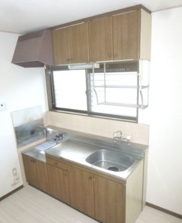 グリーンハイツ大善寺のキッチン|きれいなキッチンです