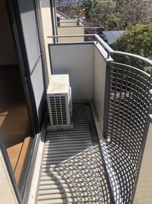 【バルコニー】 | ヴィランテ城南 | 開放的で明るい空間を演出してくれるバルコニーです