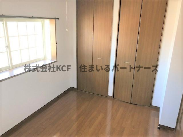 サンハイツ小森野Aの洋室|ゆったりした洋室です