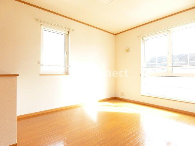 【内装】 | セントラル・ケイＡ棟 | 角部屋で２面に窓があります。