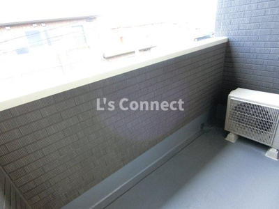 【バルコニー】 | ポルトボヌールＣ | ２階のお部屋で洗濯物もたくさん干せます。