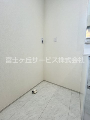【ランドリースペース】 | 榛原郡吉田町住吉 8期 新築一戸建て | 洗濯機置き場