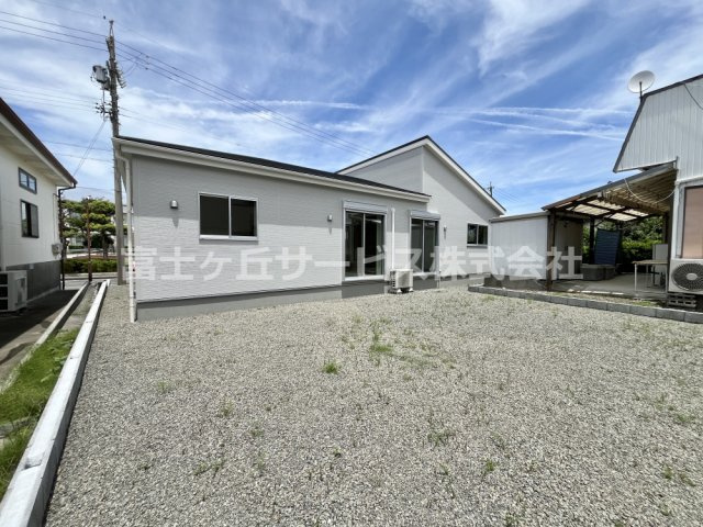 【庭】 | 榛原郡吉田町住吉 8期 新築一戸建て | お庭も活用できます