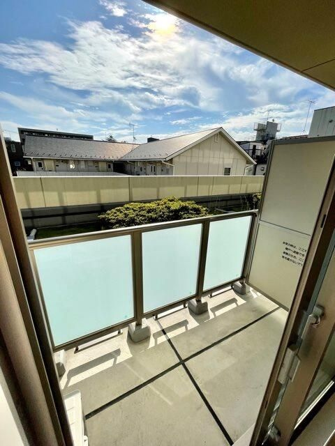 レジディア千駄木のバルコニー