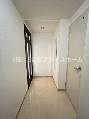【居間・リビング】 | エムティースクエア吉塚駅前　★プライスホームなら仲介手数料0円です★