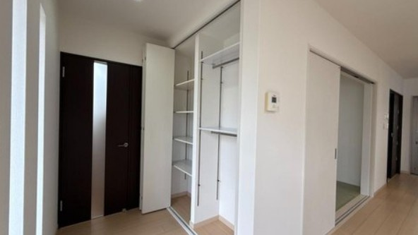 宇治市大久保町久保の玄関