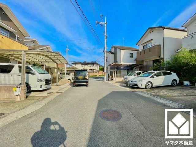 宇治市大久保町久保の前面道路含む現地写真