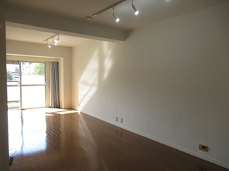 【居間・リビング】 | マンション白金台 | リビング