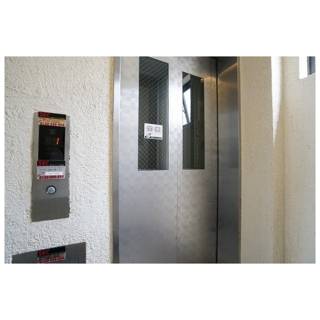 ラ・フロレスタ壱番館のその他|エレベーター