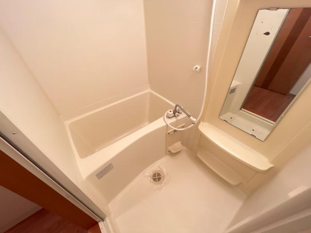 クリザンティームの浴室|バス