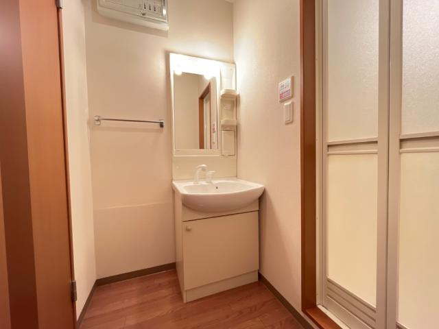 クリザンティームの洗面所|洗面