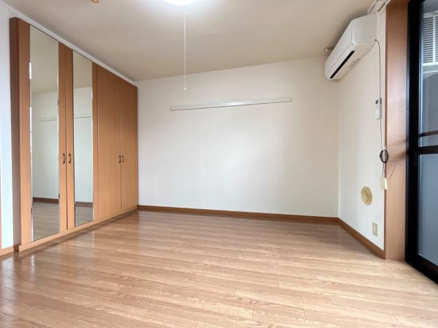 クリザンティームの内装|洋室