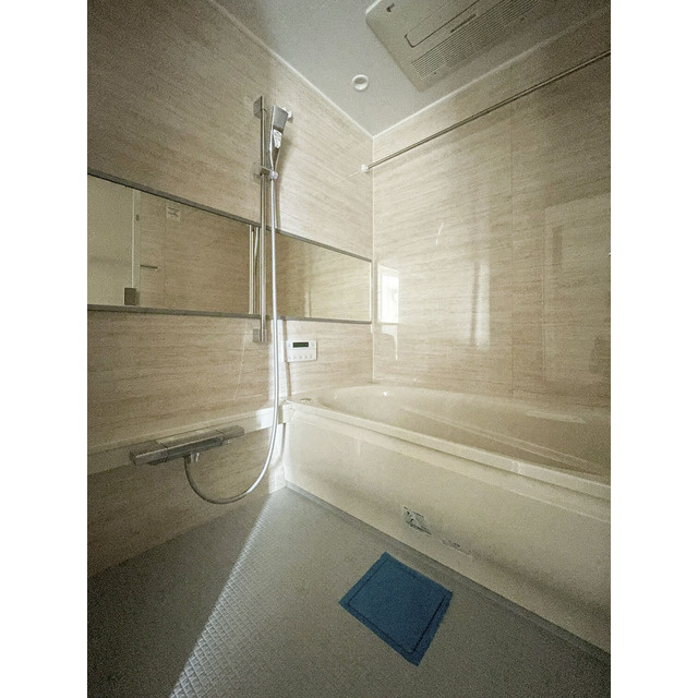 オーパスホームズ武蔵小金井の浴室