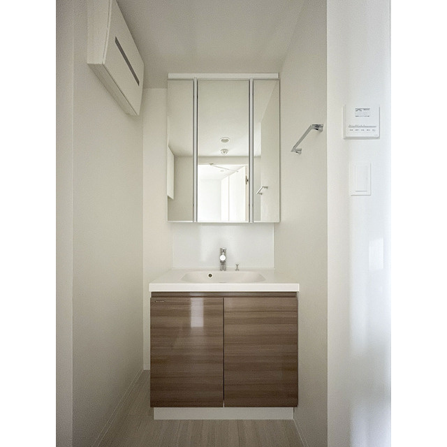 オーパスホームズ武蔵小金井の洗面所