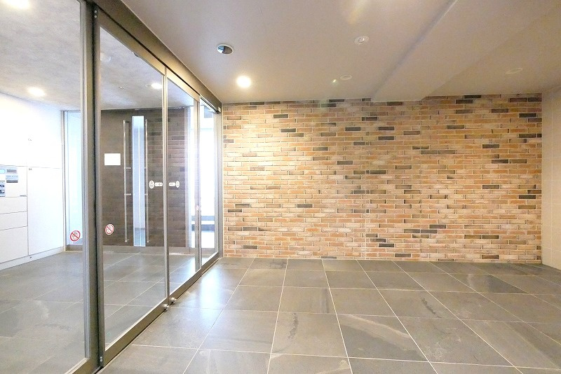 パティーナ上野の外観