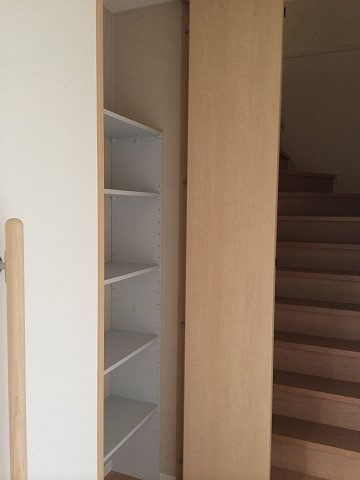 セレーナ Aの玄関