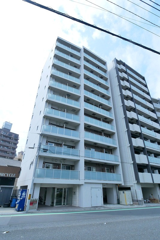 VERXEED阪東橋MAXIVの外観