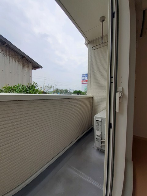 ラフィネ・シエルＩのバルコニー