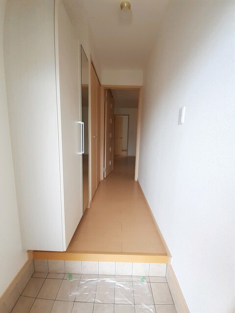 ラフィネ・シエルＩの玄関