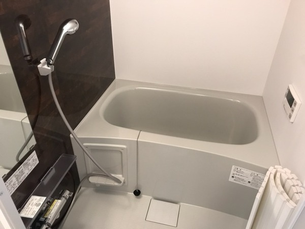 グラン・シャルム　塩冶の浴室